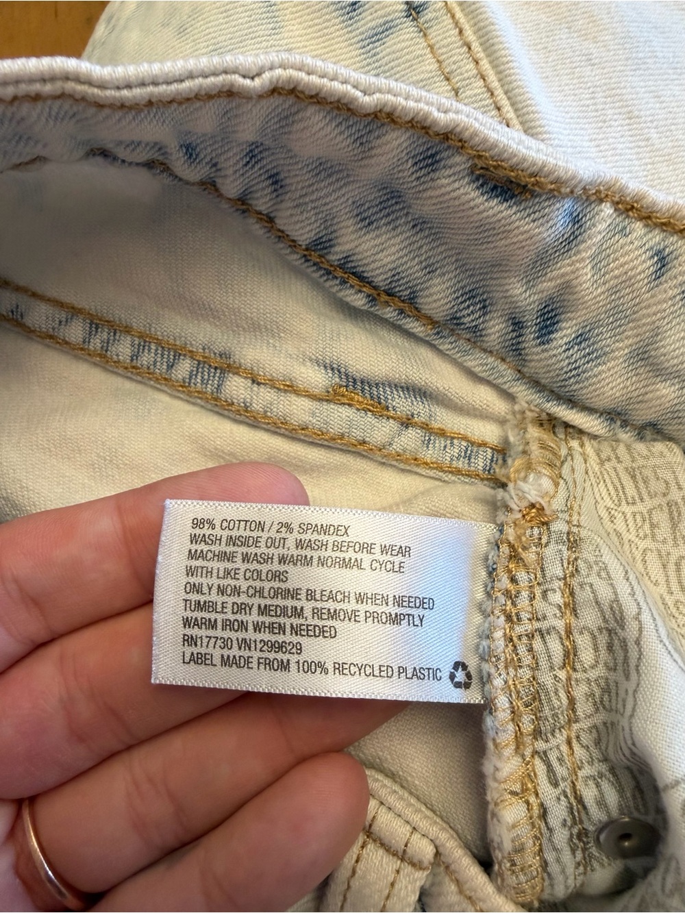 wild fable Light Wash Denim Shorts 12 - Picture 7 of 7